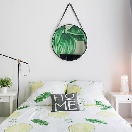 Cozy Modern Studio Green Apartment In Old Town Krakau Exterior foto